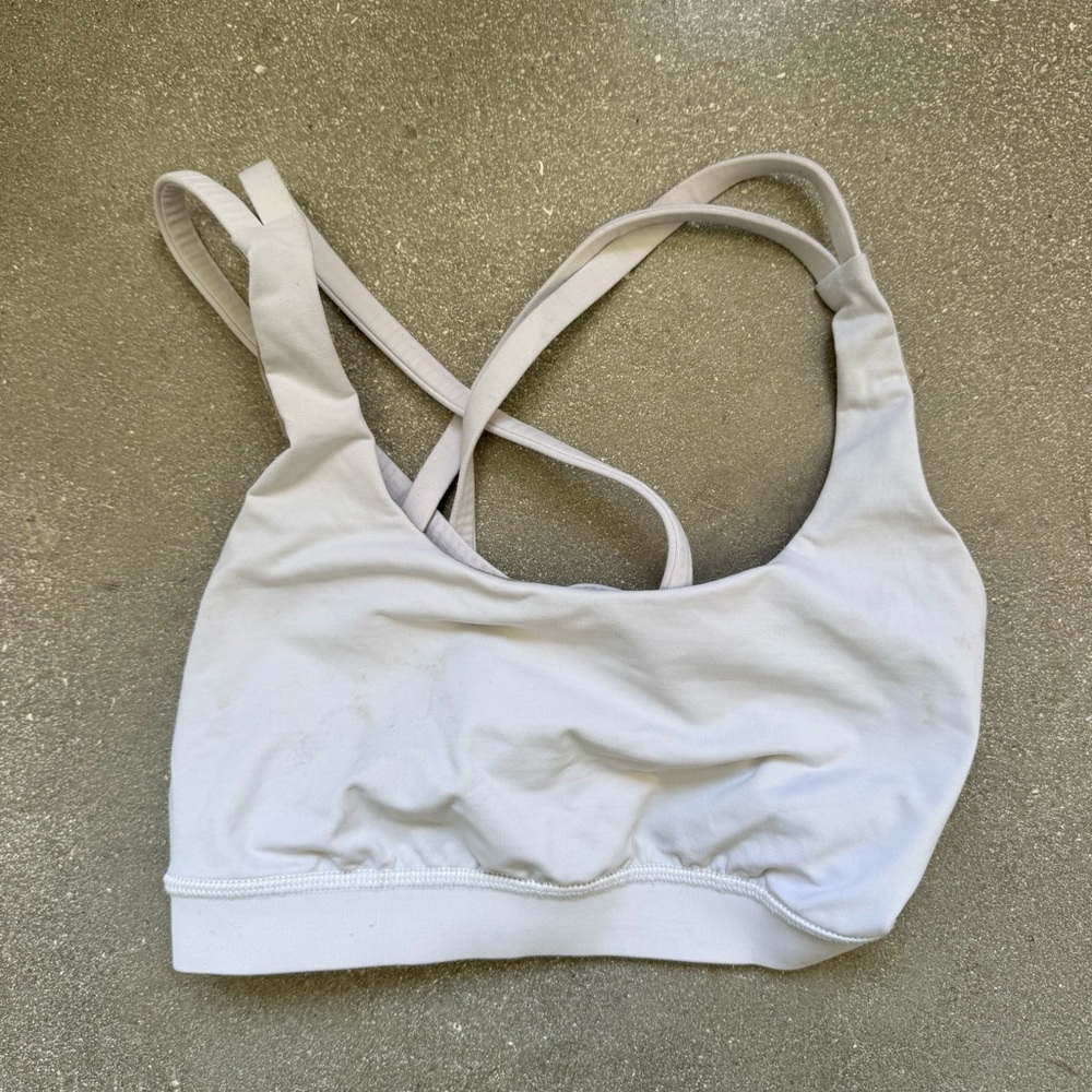 Lululemon- White free to be sports bra